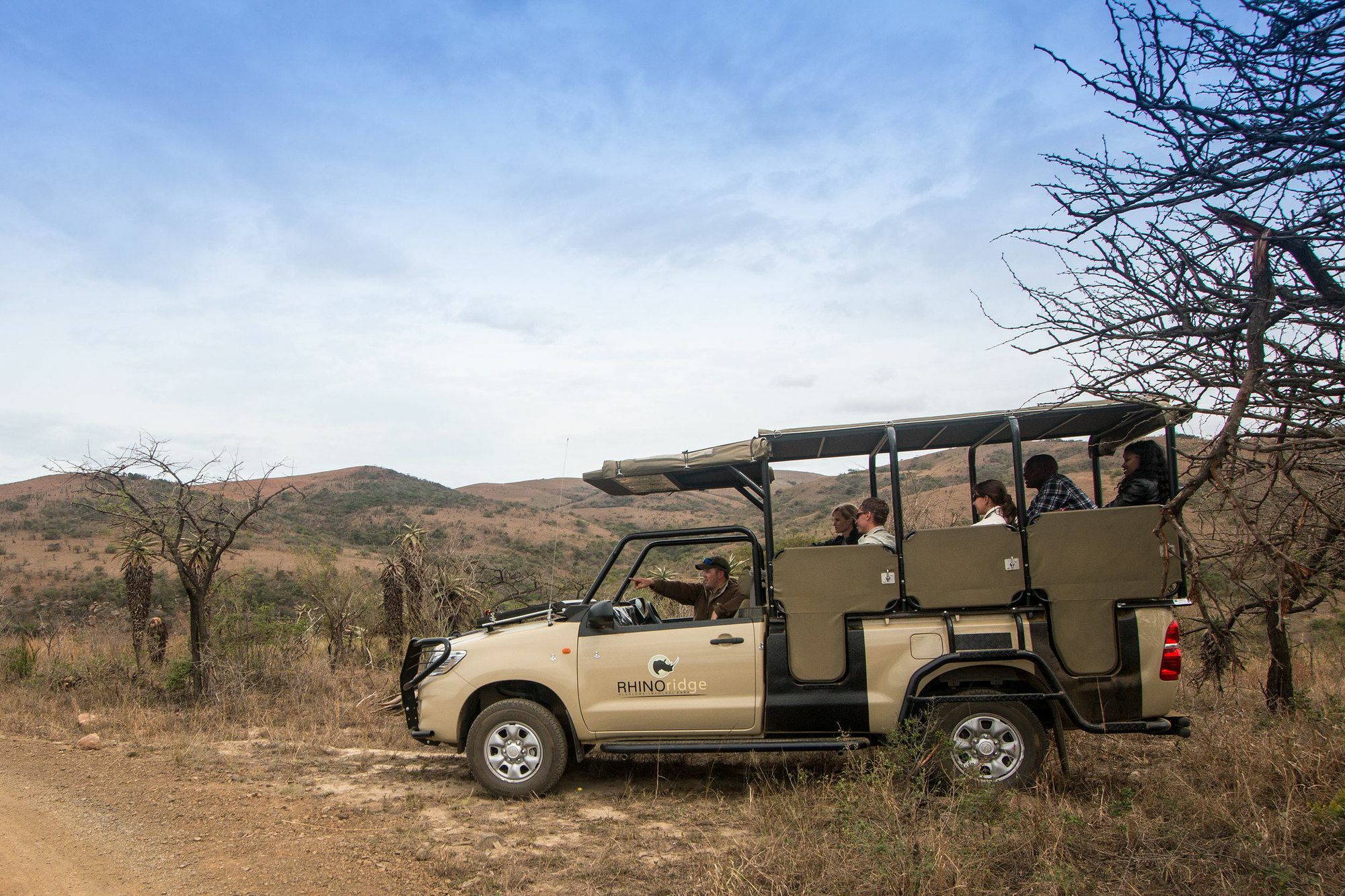 Rhino Ridge Safari Lodge KwaNompondo Exterior foto